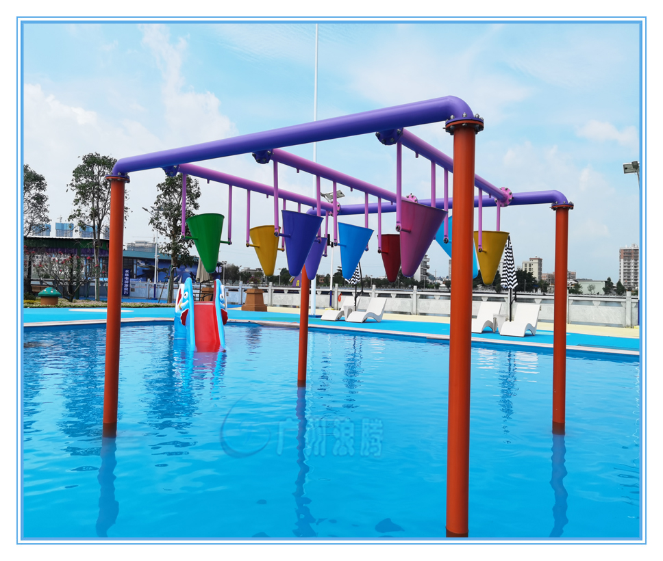 水上樂園設備-趣味倒水桶 水上樂園設備-趣味倒水桶
